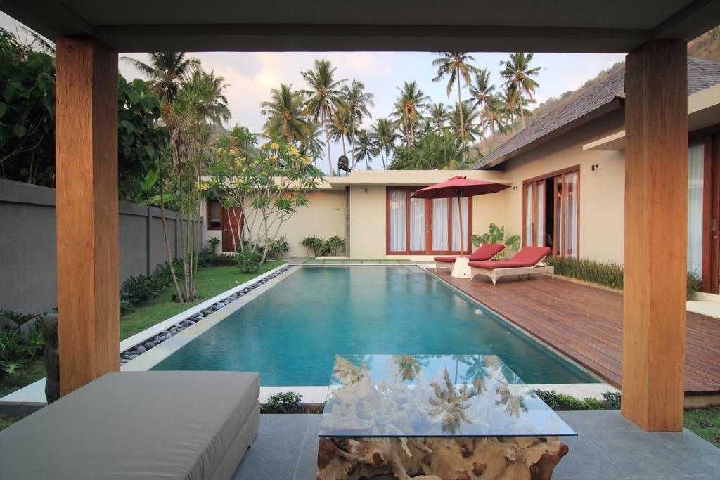 Bale Mandala Villas Senggigi Bilik gambar